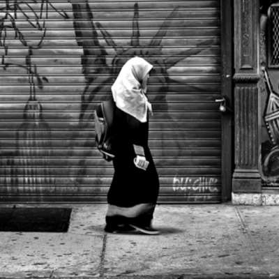 ليلى أبو لغد: حروب الغرب وكذبة إنقاذ المرأة المسلمة