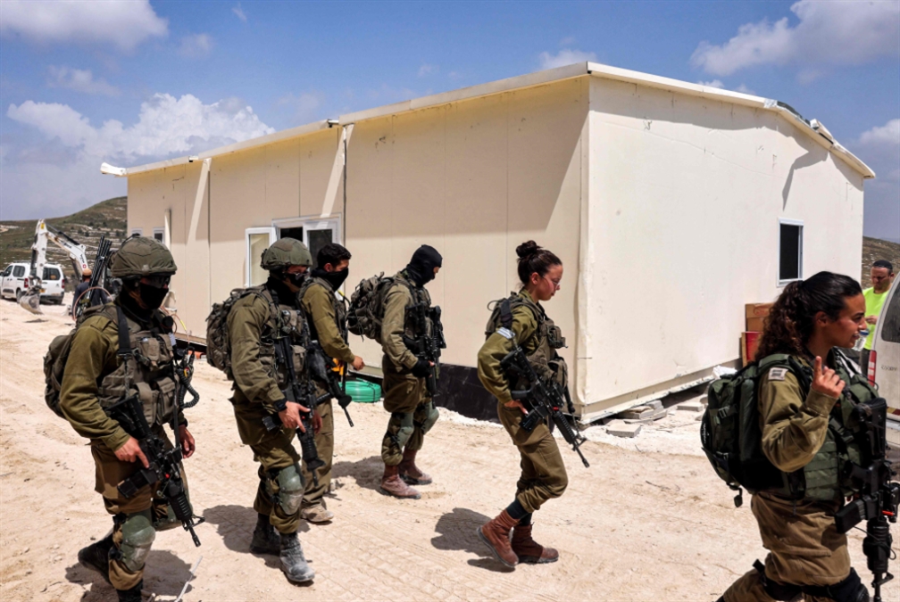 «الشاباك» يعتقل فلسطينيين استوليا على ذخائر في «تسلئيم»