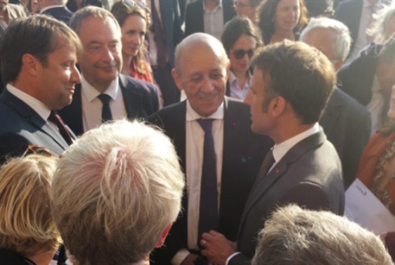 الرئيس الفرنسي يُوفد لودريان لمساعدة اللبنانيين في التوصل لـ«حلّ توافقي»