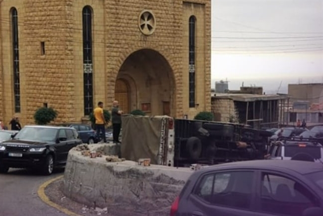 الجيش: نقل حمولة شاحنة الكحالة إلى أحد المراكز العسكرية