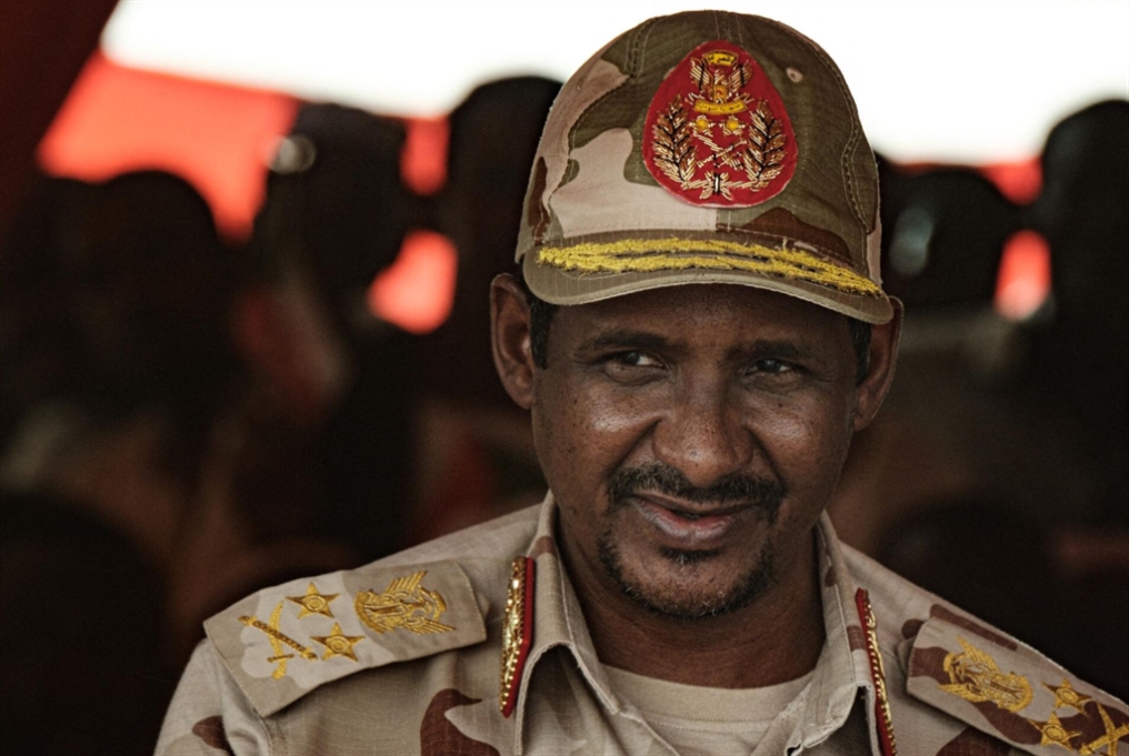 السودان | «حميدتي» يتقمّص رداء «الحركات التحرّرية»: لكلٍّ «إمبراطوريته»