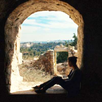 وثائقي «شجاع» عن الخرافات المؤسّسة للكيان: «الصندوق الأزرق»... هكذا استولى الصهاينة   على أراضي فلسطين