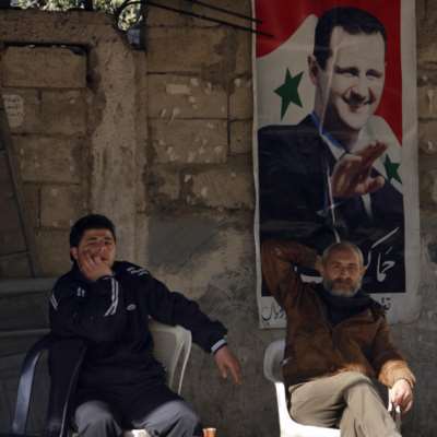 صراع نفوذ داخل «المجلس العلوي»... والشظايا تصل إلى دمشق