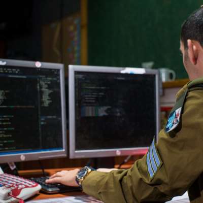 الإسرائيلي يستخدم الاتصالات والإنترنت ويبتكر أساليب متطوّرة: تجنّب الوقوع في فخّ استخبارات العدو