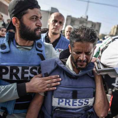 الصحافة الفلسطينية تشهد بالروح والدم