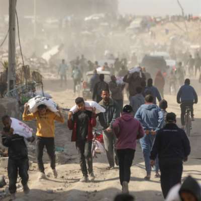 مهزلة «مطاردة» المساعدات: الاحتلال يحمي المافيات
