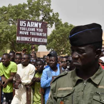 «فيالق أفريقيا» تصل إلى النيجر: أميركا تُلفظ... وروسيا تتمدّد