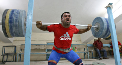 الرباع العراقي سوارة محمد يستعد للمشاركة في الألعاب الأولمبية (علي السعدي ـ أ ف ب)