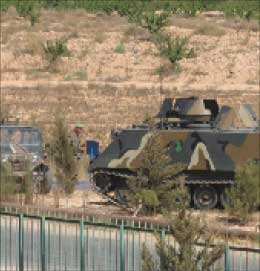 آلية عسكرية للجيش اللبناني قرب معبر غير شرعي في بيت الطشم