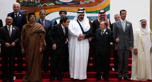 صورة جماعية للمشاركين في القمة العربية (ناصر ناصر ــ أ ب)
