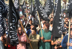 اعتصام في طرابلس دعا إليه حزب التحرير احتجاجاً على ما تعرّض له موقوفون إسلاميّون في سجن رومية (أرشيف)