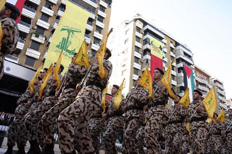 يعدّ حزب الله حالياً اكثر من 15 ألف مقاتل نظامي اضافة الى الاحتياط (مروان طحطح)
