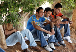 الطلاب في ربوع المدينة الجامعيّة في الحدث (وائل اللادقي)