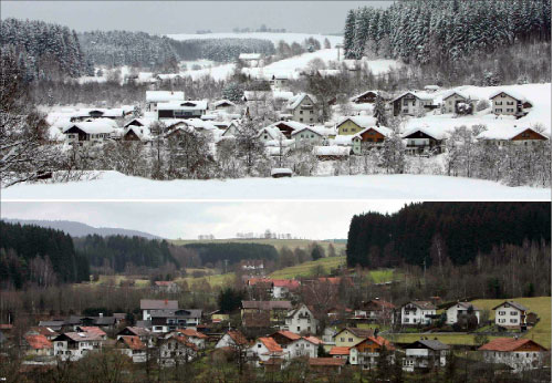 قرية المانية تغطيها الثلوج في شباط 2006 ويسكنها الجفاف في كانون الثاني 2007 (رويترز)