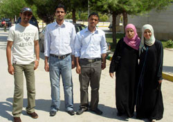 الطلاب اليمنيون امام LIU