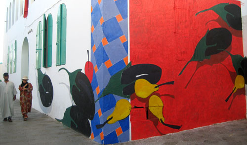 جدارية للفنان خالد بكّاي