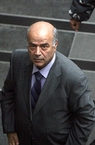 القاضي غالب غانم (مروان طحطح)