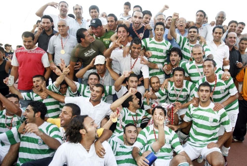 فريق الأنصار وفرحة الفوز بالكأس العاشرة (محمد علي)