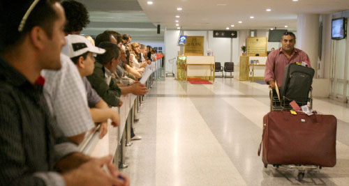 التنافس الانتخابي زاد عدد القادمين إلى مطار بيروت الدولي (أرشيف ــ بلال جاويش)