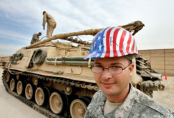 جندي أميركي في جنوب بغداد (جويل صمد - أ ف ب)