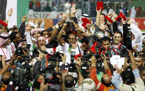 لاعبو الإمارات وكأس الخليج (أبو ظبي ــ خاص الأخبار)