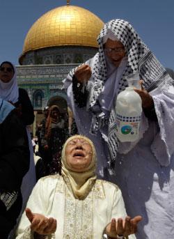 متى تعود القدس إلى الفلسطينيين؟ (عمار عوض ــ رويترز) 