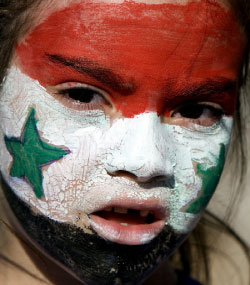  طفلة من فلسطينيي 48 تشارك في اعتصام مناهض للنظام السوري نهاية الأسبوع الماضي (رويترز) 