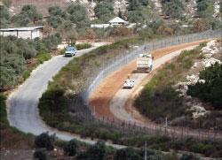 الحدود اللبنانية مع فلسطين المحتلة أمس (أ ف ب)