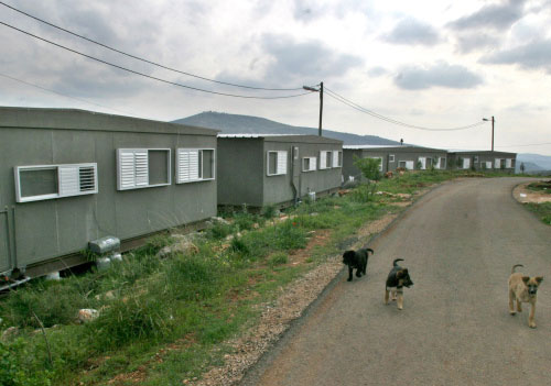 منازل متنقلة في مستوطنة نوفيعي نيهيميا في شمال الضفّة الغربيّة (أرشيف ـ أ ب)