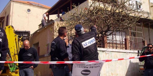 الشرطة الإسرائيليّة تستعدّ لهدم أحد منازل المواطنين العرب في حيّ العجمي في يافا (الأخبار)