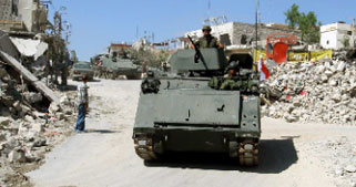دبابة للجيش اللبناني في بنت جبيل (أرشيف إي بي إي)