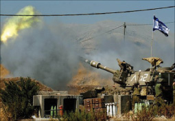 المدفعية الاسرائيلية تدك القرى اللبنانية (أرشيف)