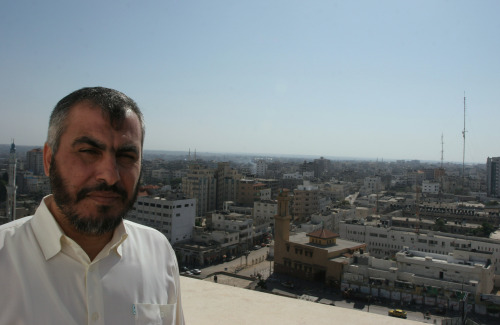 غازي حَمد في غزّة (حاتم موسى ـ أب)