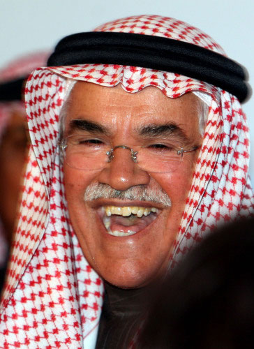 وزير النفط السعودي علي النعيمي في الرياض أوّل من أمس (حسن جمالي ـ أ ب)