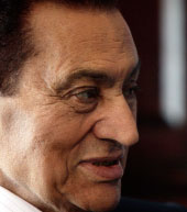 الرئيس المصري حسني مبارك (أرشيف ــ رويترز)