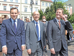وزراء خارجية بولندا وفرنسا وألمانيا يرحبون بخطاب أوباما (جانيك زكارزينسكي ــ أ ف ب)