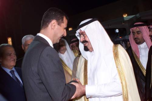 الملك عبد الله يستقبل الرئيس السوري في جدة (أرشيف)