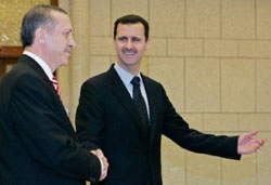 الأسد وأردوغان في دمشق الشهر الماضي (أريج نكد ـــ رويترز)