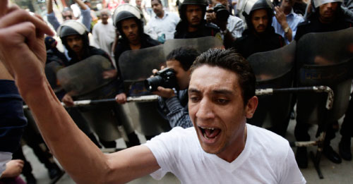 من تظاهرة 6 نيسان/ أبريل في القاهرة (أرشيف ــ رويترز)