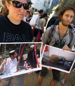 فلسطينيو 48 ويهود إسرائيليون يتظاهرون ضد طرد عائلات فلسطينية من حي الجراح في القدس المحتلة (جاك غويز ــ أ ف ب)