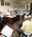 لقطة من اجتماع سابق (أرشيف ـ عدنان الحاج علي)
