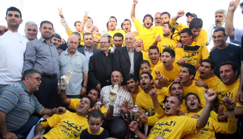 احتفال عهداوي بلقب بطولة الدوري الثاني في تاريخه (حسن بحسون)