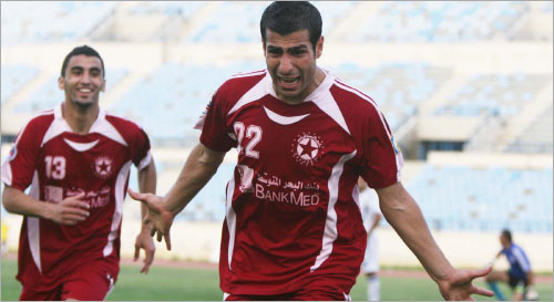 غدار في احدى مباريات موسم 2007-2008 (أرشيف ــ عدنان الحاج علي)