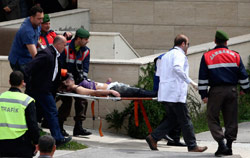 المشتبه بها كانتحارية حاولت اغتيال تورك في أنقرة أمس (رويترز)