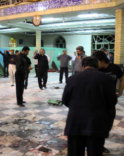 المسجد الذي تعرض للاعتداء في زاهدان الشهر الماضي (مجتبى غودارجي ــ أ ف ب)