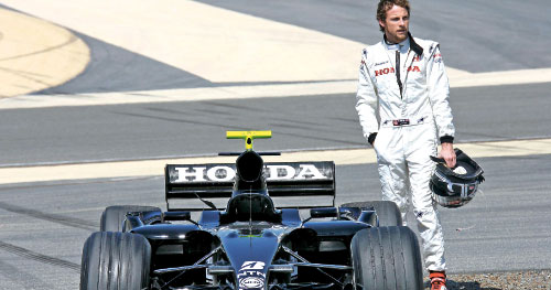 هل يستعيد البريطاني جنسون باتون مقعداً في سيارة فورمولا 1؟ (أرشيف)