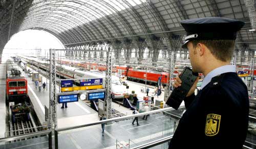 تشديد الاجراءات الأمنية في محطة قطارات فرانكفورت (أرشيف)